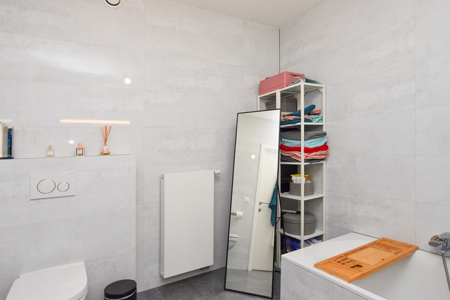 7807342_79643977.jpg